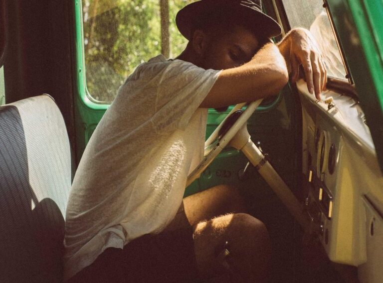 ارقام بنات هولندا واتساب متصل الان